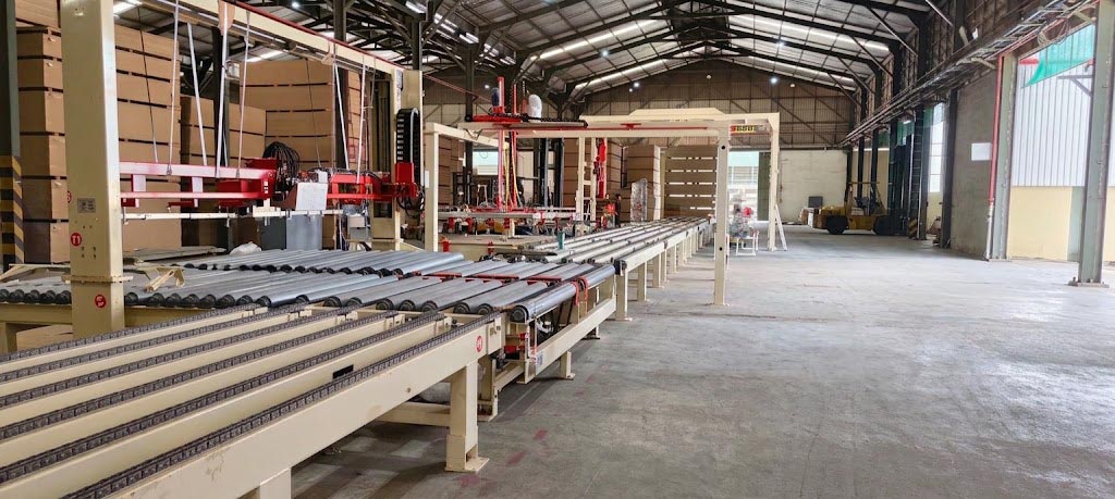 HALLMARK automatic MDF packaging line at a customer factory in Thailand